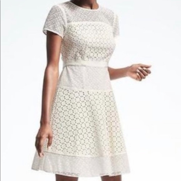 Banana Republic White Lace Dress - Picture 5 of 6